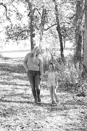 Myers - Brittany Lynn Imagery LLC - STL St Louis MO Portrait Photographer BW-41