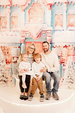 - Brittany Lynn Imagery LLC - Christie Lewis Homes - STL St Louis MO Portrait Photographer - Christmas 2024-132