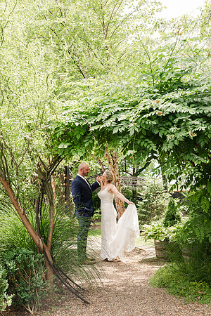 Marry Me Cottage Micro Wedding - Brittany Lynn Imagery - STL St Louis Wedding Portrait Photographer - STL Wedding Venue-14