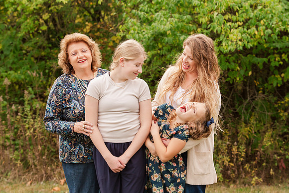 Greene Family Collection - Brittany Lynn Imagery LLC - Brittany Branson - STL St Louis St Charles MO Portrait Photographer-33