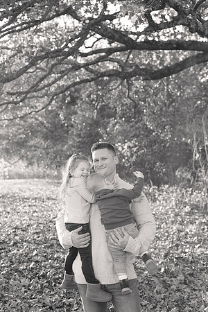 The Oehlers - Broemmelsiek Park - Brittany Lynn Imagery LLC - STL St Louis MO Wedding Portrait Photographer BW-226