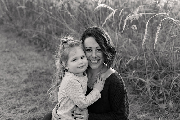 The Oehlers - Broemmelsiek Park - Brittany Lynn Imagery LLC - STL St Louis MO Wedding Portrait Photographer BW-46