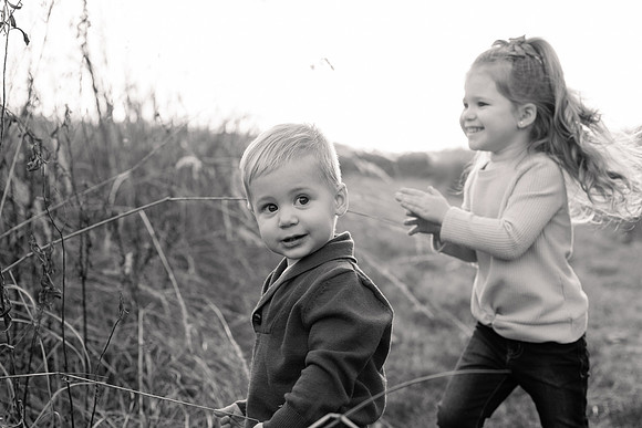 The Oehlers - Broemmelsiek Park - Brittany Lynn Imagery LLC - STL St Louis MO Wedding Portrait Photographer BW-323