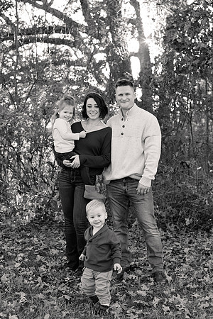 The Oehlers - Broemmelsiek Park - Brittany Lynn Imagery LLC - STL St Louis MO Wedding Portrait Photographer BW-67