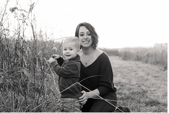The Oehlers - Broemmelsiek Park - Brittany Lynn Imagery LLC - STL St Louis MO Wedding Portrait Photographer BW-53