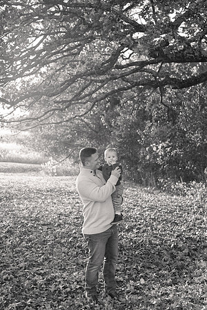 The Oehlers - Broemmelsiek Park - Brittany Lynn Imagery LLC - STL St Louis MO Wedding Portrait Photographer BW-203