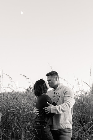 The Oehlers - Broemmelsiek Park - Brittany Lynn Imagery LLC - STL St Louis MO Wedding Portrait Photographer BW-395