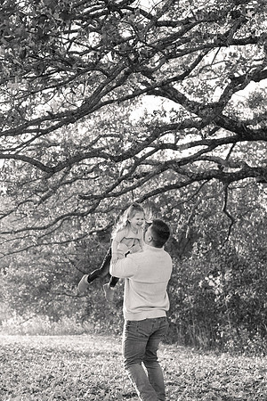 The Oehlers - Broemmelsiek Park - Brittany Lynn Imagery LLC - STL St Louis MO Wedding Portrait Photographer BW-249