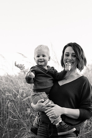 The Oehlers - Broemmelsiek Park - Brittany Lynn Imagery LLC - STL St Louis MO Wedding Portrait Photographer BW-352