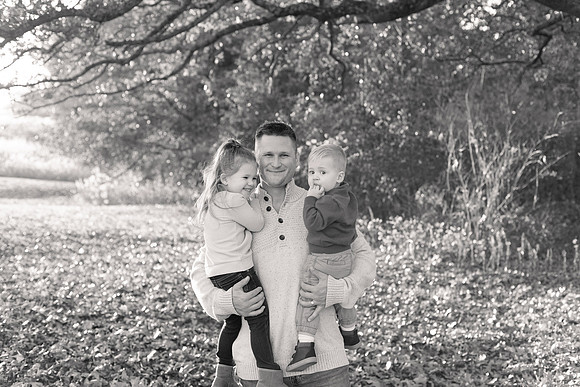 The Oehlers - Broemmelsiek Park - Brittany Lynn Imagery LLC - STL St Louis MO Wedding Portrait Photographer BW-221
