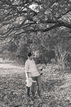 The Oehlers - Broemmelsiek Park - Brittany Lynn Imagery LLC - STL St Louis MO Wedding Portrait Photographer BW-217