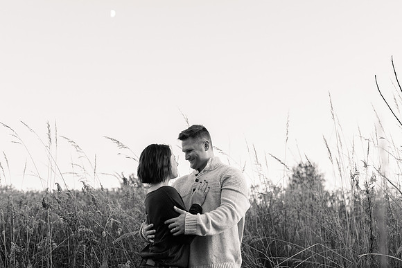 The Oehlers - Broemmelsiek Park - Brittany Lynn Imagery LLC - STL St Louis MO Wedding Portrait Photographer BW-391