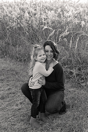 The Oehlers - Broemmelsiek Park - Brittany Lynn Imagery LLC - STL St Louis MO Wedding Portrait Photographer BW-274