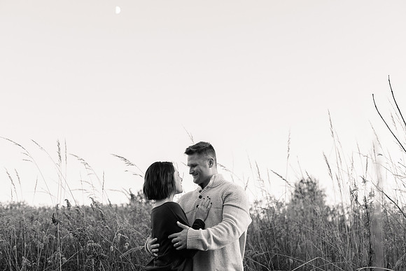 The Oehlers - Broemmelsiek Park - Brittany Lynn Imagery LLC - STL St Louis MO Wedding Portrait Photographer BW-389