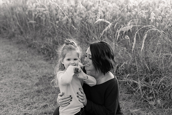 The Oehlers - Broemmelsiek Park - Brittany Lynn Imagery LLC - STL St Louis MO Wedding Portrait Photographer BW-281