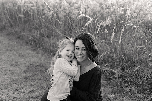 The Oehlers - Broemmelsiek Park - Brittany Lynn Imagery LLC - STL St Louis MO Wedding Portrait Photographer BW-284