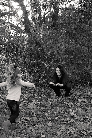 The Oehlers - Broemmelsiek Park - Brittany Lynn Imagery LLC - STL St Louis MO Wedding Portrait Photographer BW-91