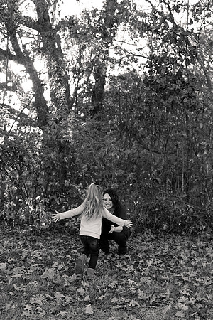 The Oehlers - Broemmelsiek Park - Brittany Lynn Imagery LLC - STL St Louis MO Wedding Portrait Photographer BW-94