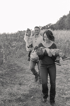 The Oehlers - Broemmelsiek Park - Brittany Lynn Imagery LLC - STL St Louis MO Wedding Portrait Photographer BW-406