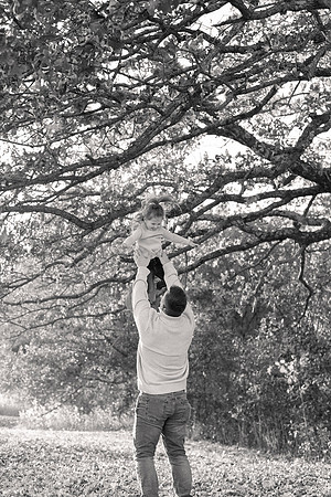 The Oehlers - Broemmelsiek Park - Brittany Lynn Imagery LLC - STL St Louis MO Wedding Portrait Photographer BW-251
