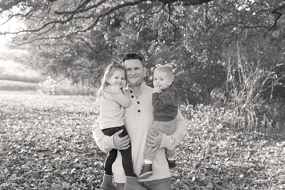 The Oehlers - Broemmelsiek Park - Brittany Lynn Imagery LLC - STL St Louis MO Wedding Portrait Photographer BW-219