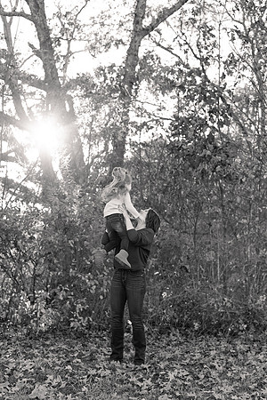 The Oehlers - Broemmelsiek Park - Brittany Lynn Imagery LLC - STL St Louis MO Wedding Portrait Photographer BW-4