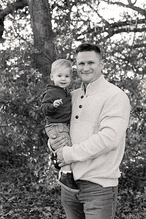 The Oehlers - Broemmelsiek Park - Brittany Lynn Imagery LLC - STL St Louis MO Wedding Portrait Photographer BW-2