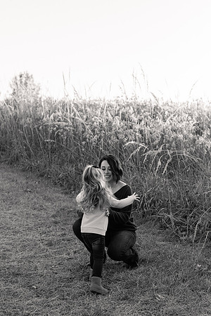 The Oehlers - Broemmelsiek Park - Brittany Lynn Imagery LLC - STL St Louis MO Wedding Portrait Photographer BW-267
