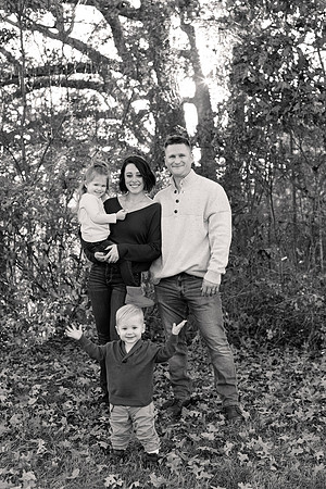 The Oehlers - Broemmelsiek Park - Brittany Lynn Imagery LLC - STL St Louis MO Wedding Portrait Photographer BW-69