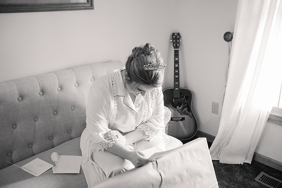 3 Getting Ready - Brittany Lynn Imagery LLC - STL St Louis MO Wedding Portrait Photographer -15