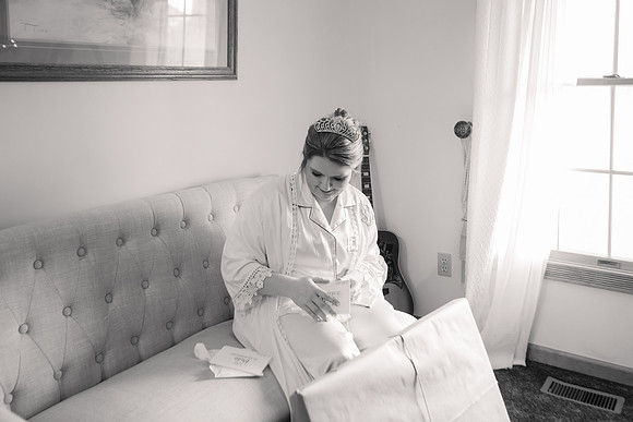 3 Getting Ready - Brittany Lynn Imagery LLC - STL St Louis MO Wedding Portrait Photographer -10