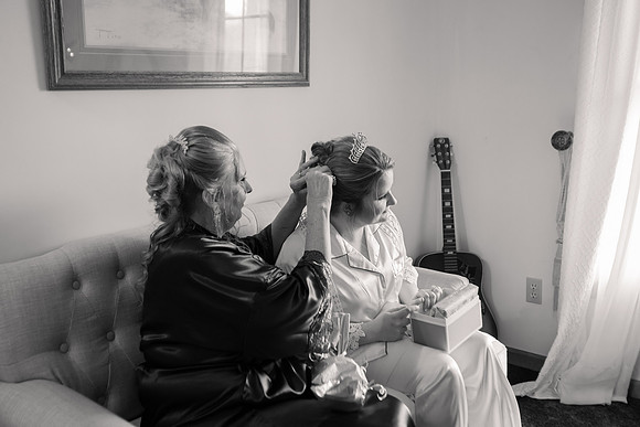 3 Getting Ready - Brittany Lynn Imagery LLC - STL St Louis MO Wedding Portrait Photographer -51