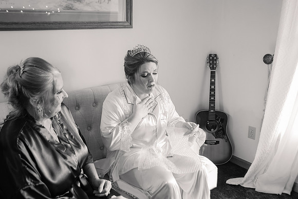 3 Getting Ready - Brittany Lynn Imagery LLC - STL St Louis MO Wedding Portrait Photographer -67