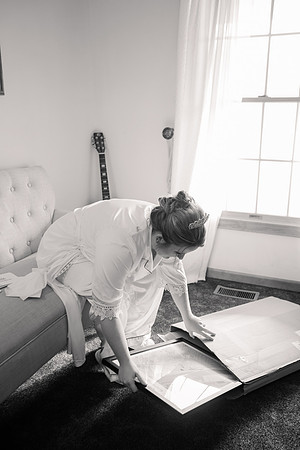 3 Getting Ready - Brittany Lynn Imagery LLC - STL St Louis MO Wedding Portrait Photographer -25