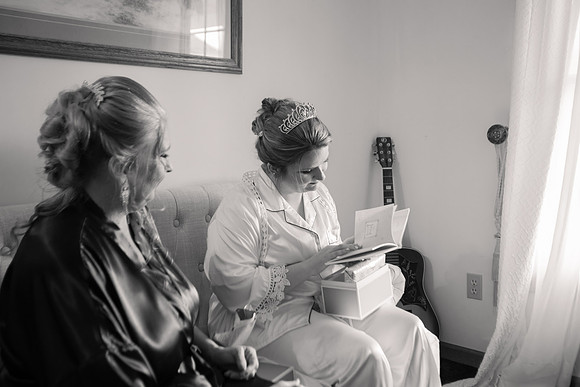 3 Getting Ready - Brittany Lynn Imagery LLC - STL St Louis MO Wedding Portrait Photographer -58