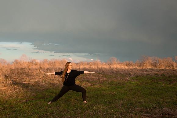 Brittany Lynn Imagery St. Charles MO Lindsay Mooney Yoga-60