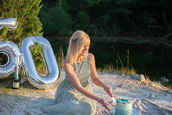 Brittany Lynn Imagery St. Charles MO Cake Smash 50th Birthday Aunt Susan-27
