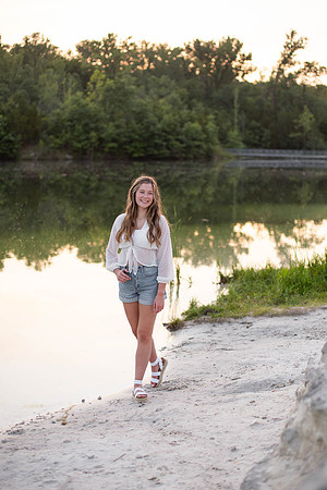 Brittany Lynn Imagery St. Charles MO Family Engagement Couples Children Seniors Wedding Photography Photography-36