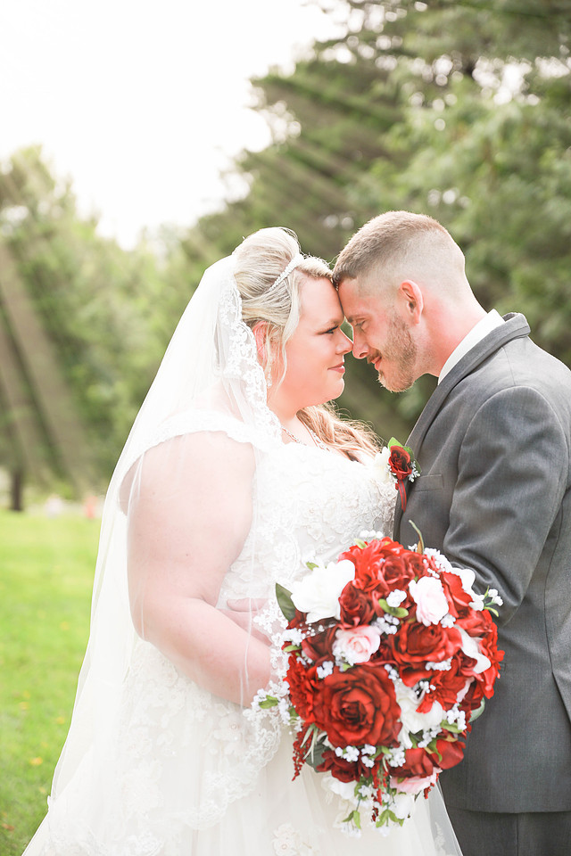 Sarah and Cody Sneak Peeks - A - Brittany Lynn Imagery St. Charles MO-5-1