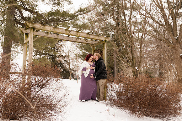 Henry - Blanchette Park Rau Garden - Winter Maternity - Brittany Lynn Imagery LLC - St Charles MO Photographer -31