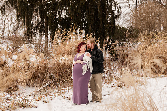 Henry - Blanchette Park Rau Garden - Winter Maternity - Brittany Lynn Imagery LLC - St Charles MO Photographer -64