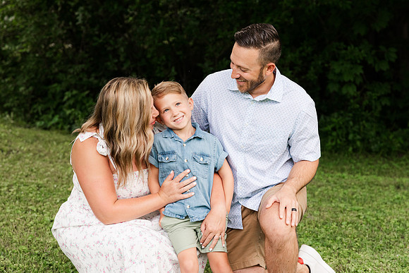 Summer Family Portrait Collection - Cuivre River State Park - Brittany Lynn Imagery - STL St Louis Wedding Portrait Photographer-15