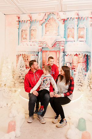 - Brittany Lynn Imagery LLC - Christie Lewis Homes - STL St Louis MO Portrait Photographer - Christmas 2024-117