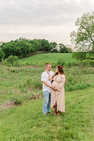 Broemmelsiek Park Maternity Session Defiance MO - St Charles County Park - Brittany Lynn Imagery - STL St Louis Wedding Portrait Photographer-23