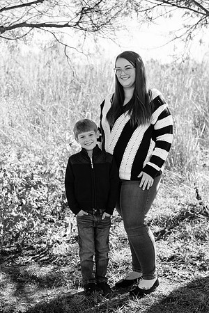 Schaab - Brittany Lynn Imagery LLC - Brittany Branson - STL St Louis St Charles MO Portrait Photographer BW-13