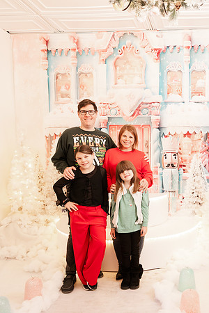 - Brittany Lynn Imagery LLC - Christie Lewis Homes - STL St Louis MO Portrait Photographer - Christmas 2024-11