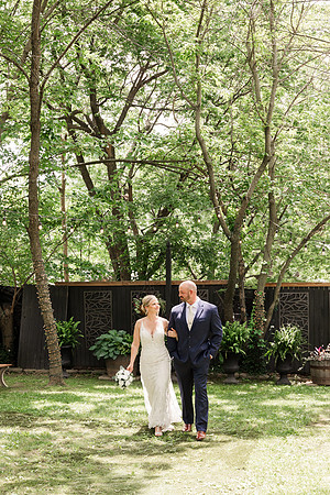 Marry Me Cottage Micro Wedding - Brittany Lynn Imagery - STL St Louis Wedding Portrait Photographer - STL Wedding Venue-24