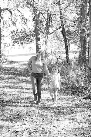 Myers - Brittany Lynn Imagery LLC - STL St Louis MO Portrait Photographer BW-40