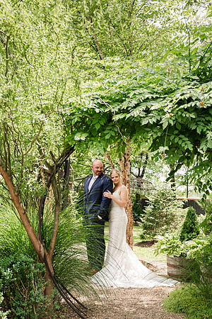 Marry Me Cottage Micro Wedding - Brittany Lynn Imagery - STL St Louis Wedding Portrait Photographer - STL Wedding Venue-16
