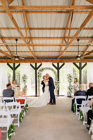 Marry Me Cottage Micro Wedding - Brittany Lynn Imagery - STL St Louis Wedding Portrait Photographer - STL Wedding Venue-3